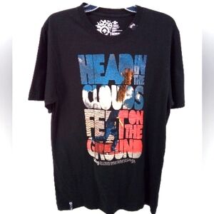 LRG Head in the Clouds Feet on the Ground Skateboard Giraffe 100% Cotton Tee M